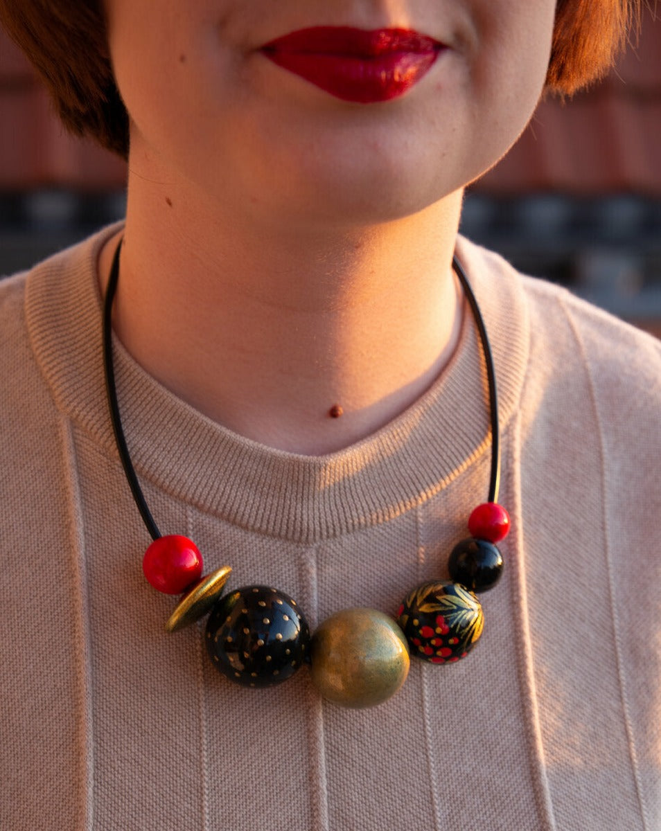 Collana di perline di legno di viburno Vero
