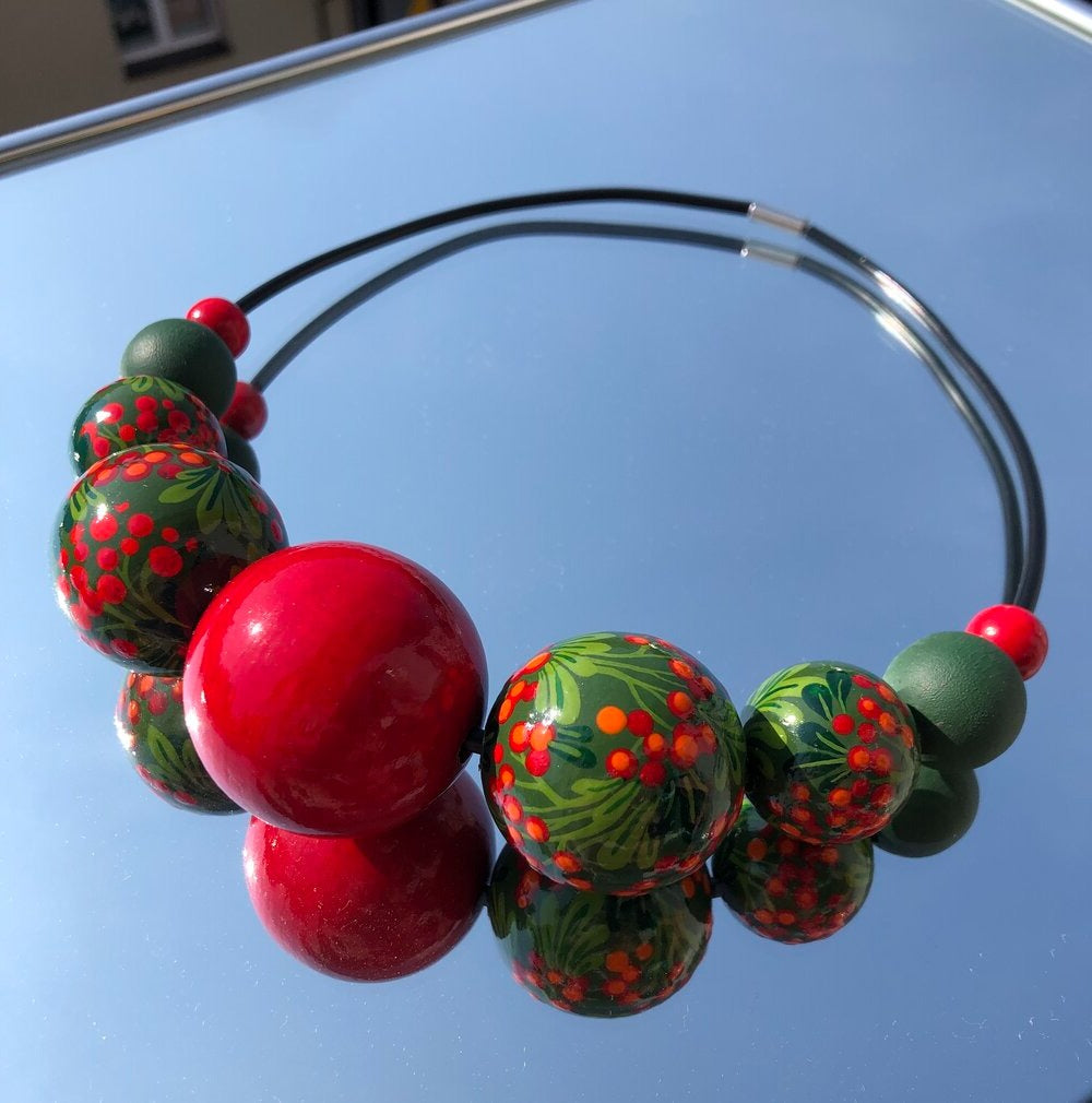 Collana di perle di legno di viburno 1