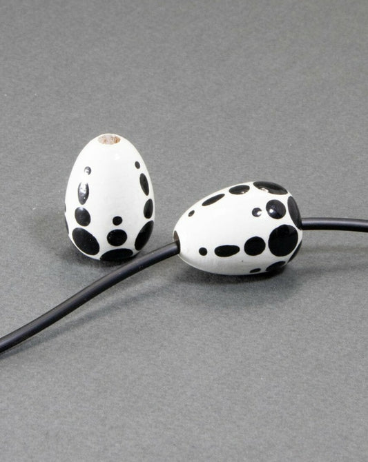 White Wooden Beads in Drop Shape Set 1