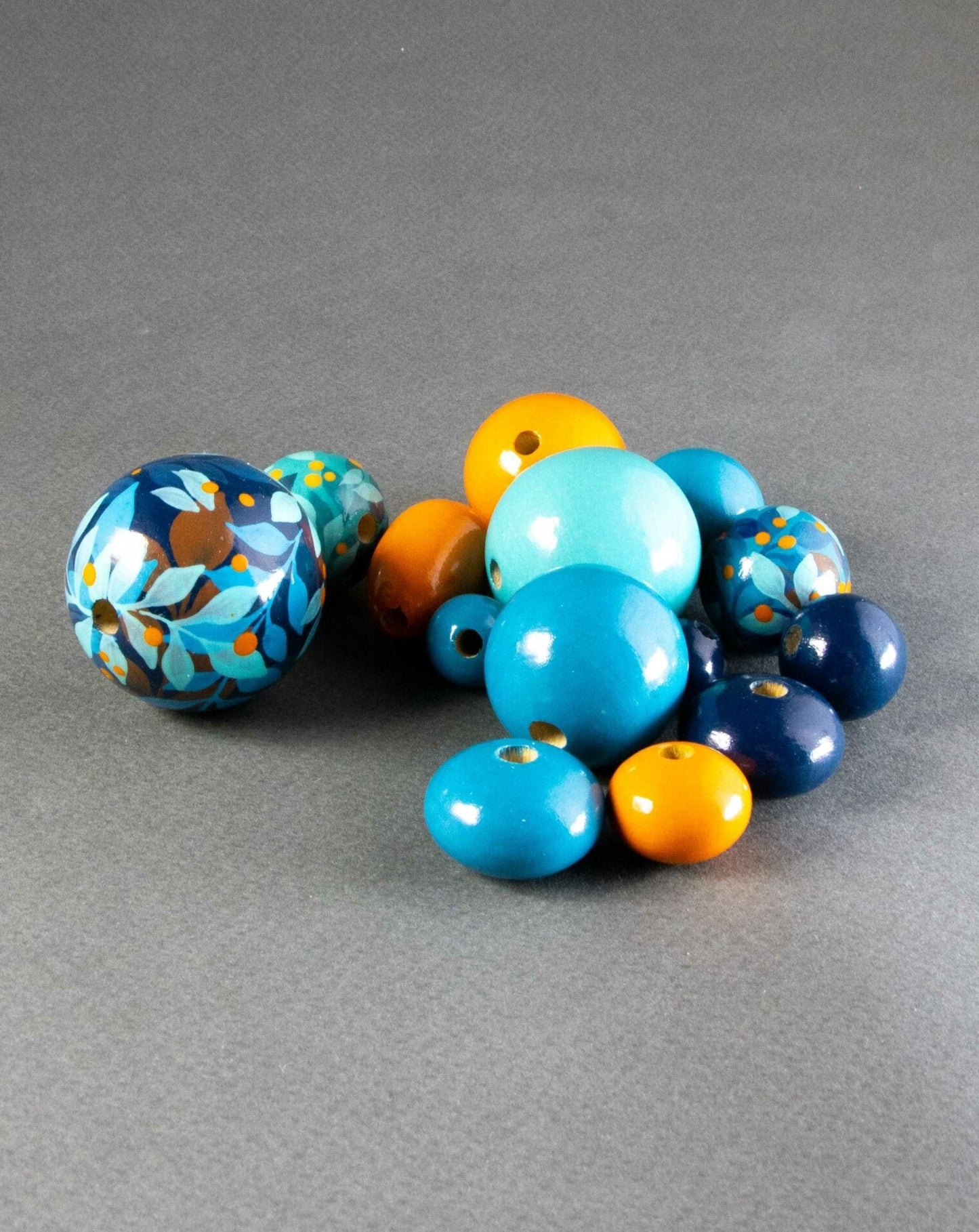 Turquoise Jungle Wooden Beads Set 2