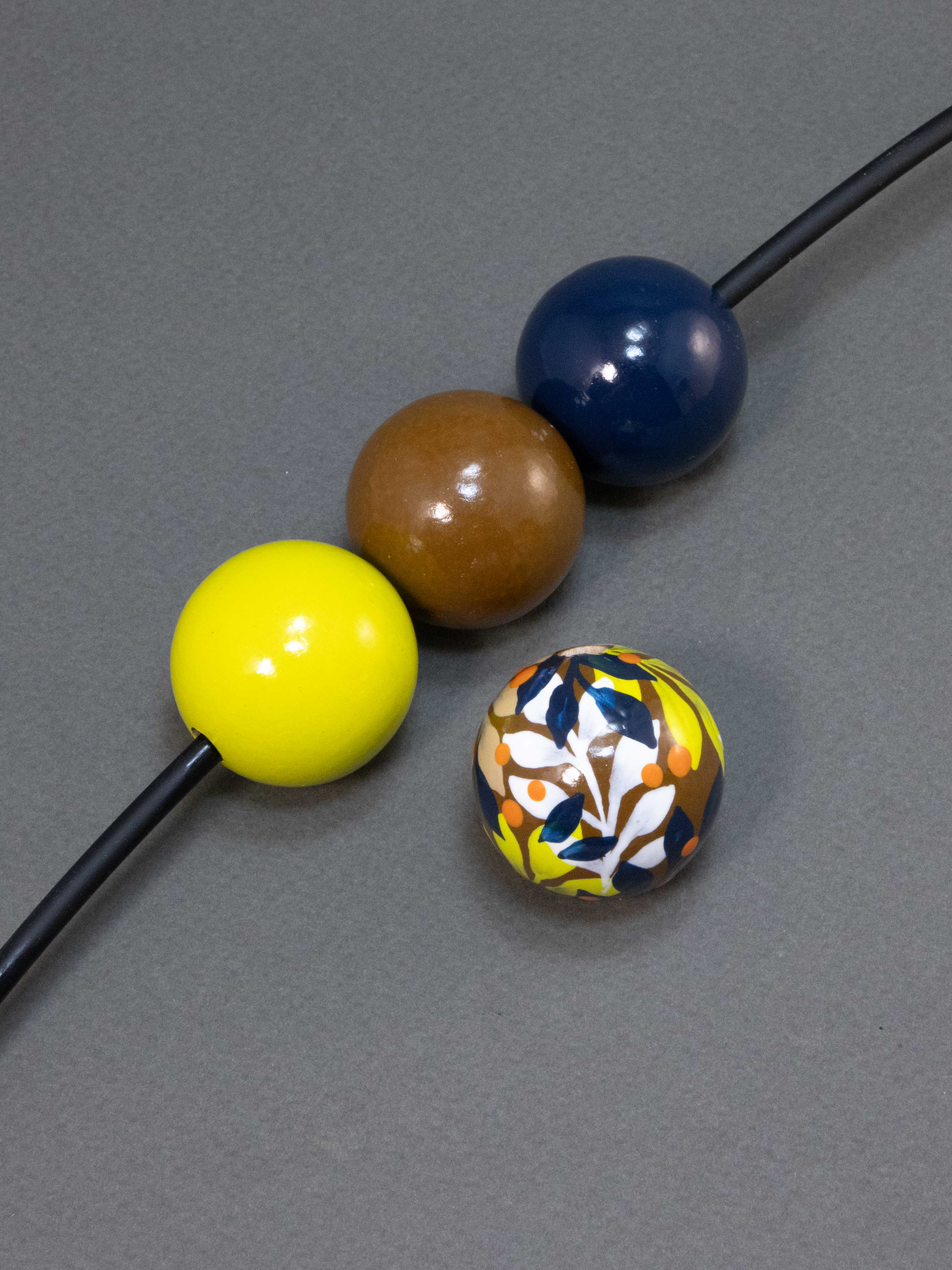 Brown Jungle Wooden Beads Set