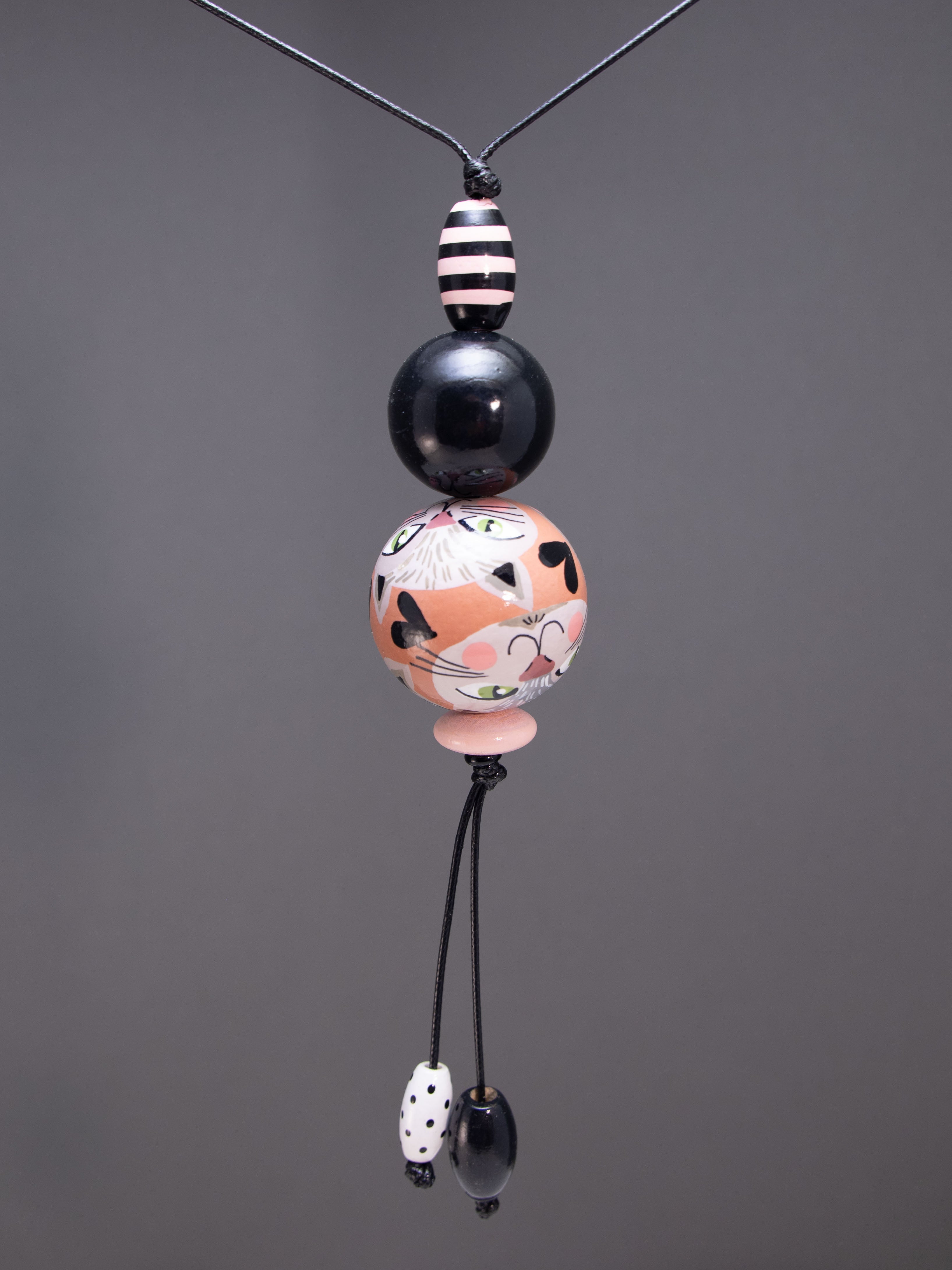 Cats Beaded Pendant 7