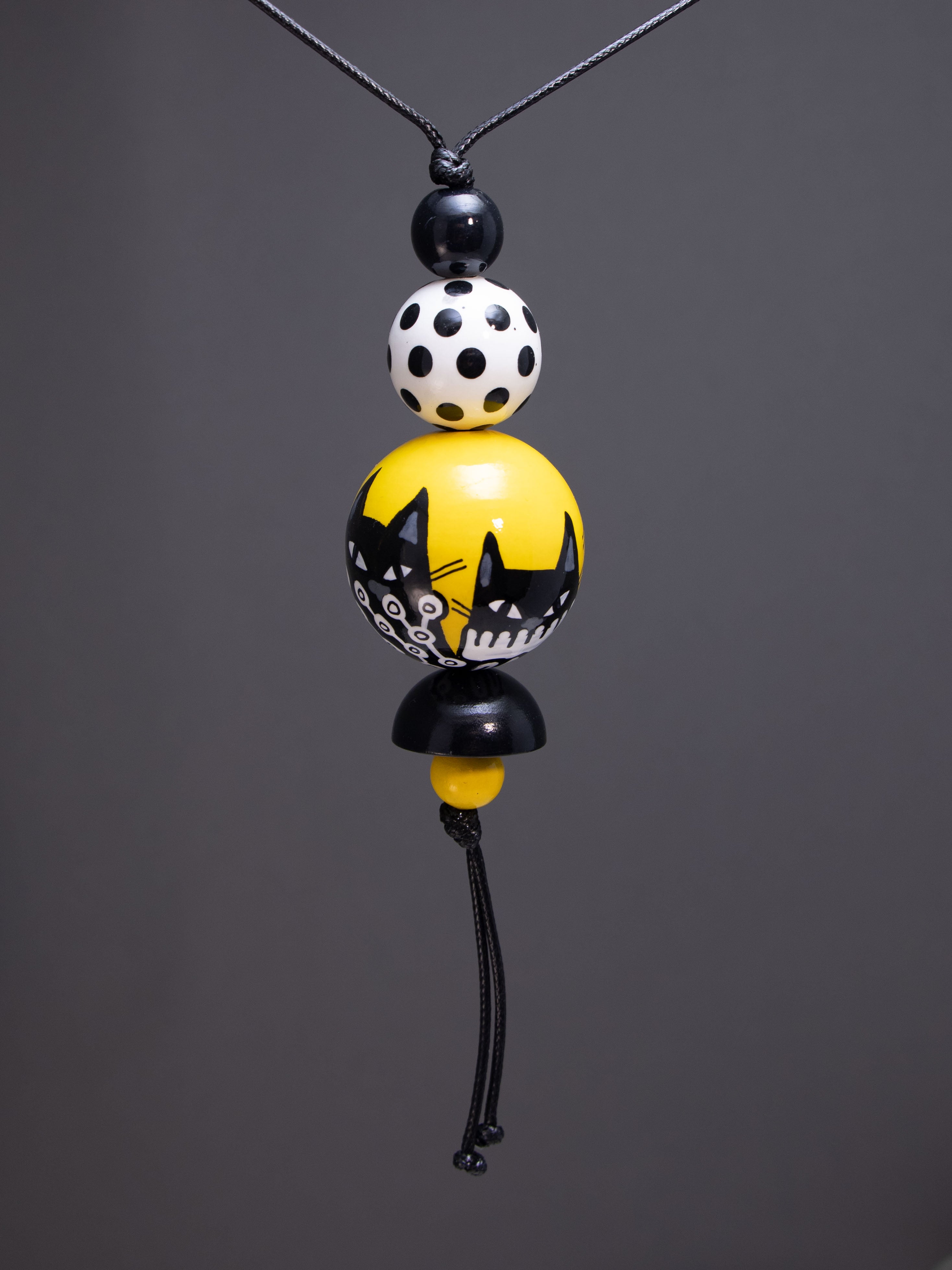 Cats Beaded Pendant 8