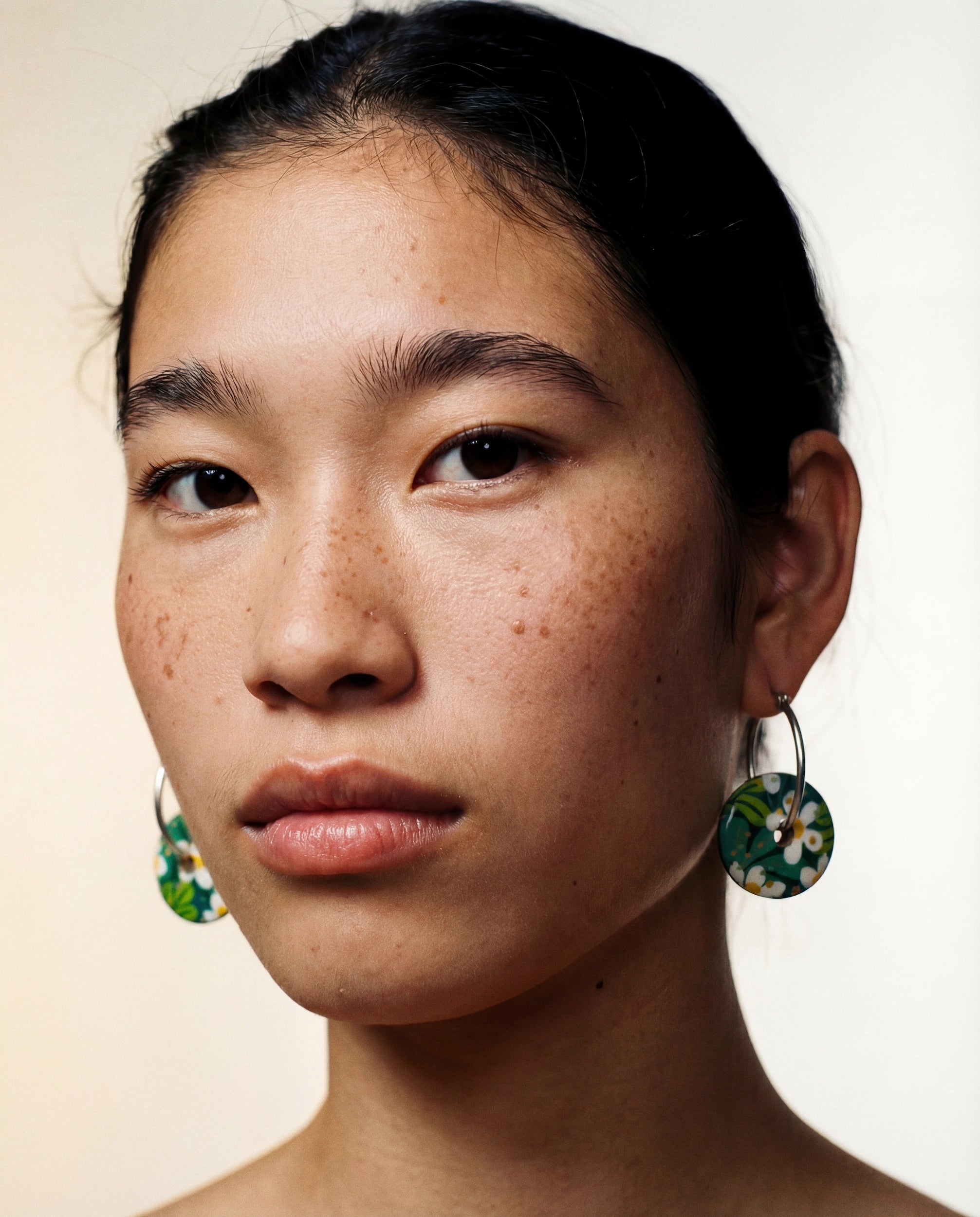 Green Daisy Wooden Earrings