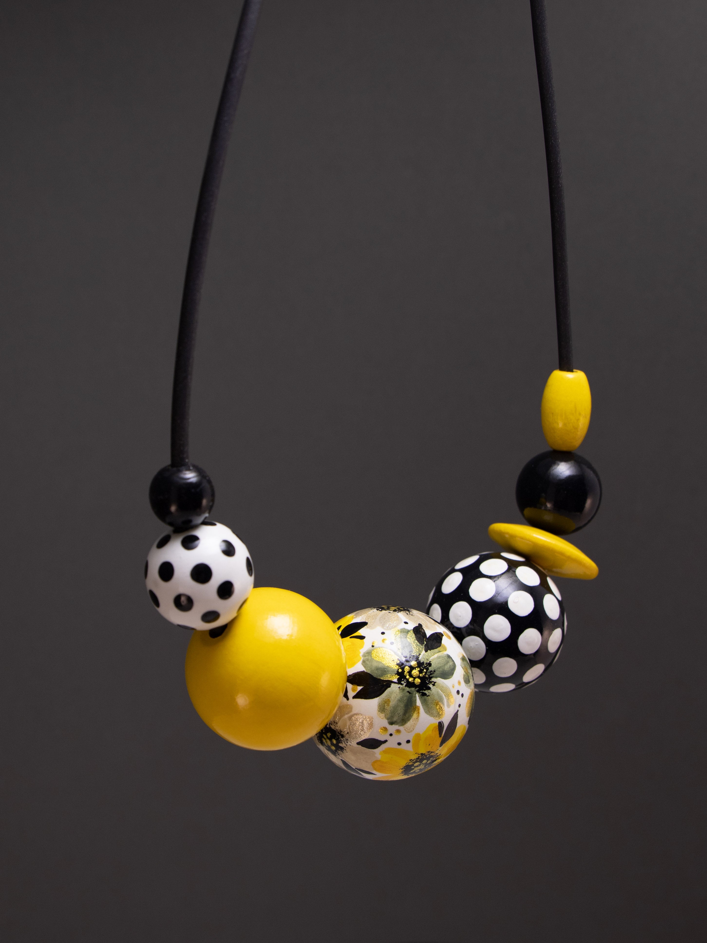 Nancy Wooden Bead Necklace