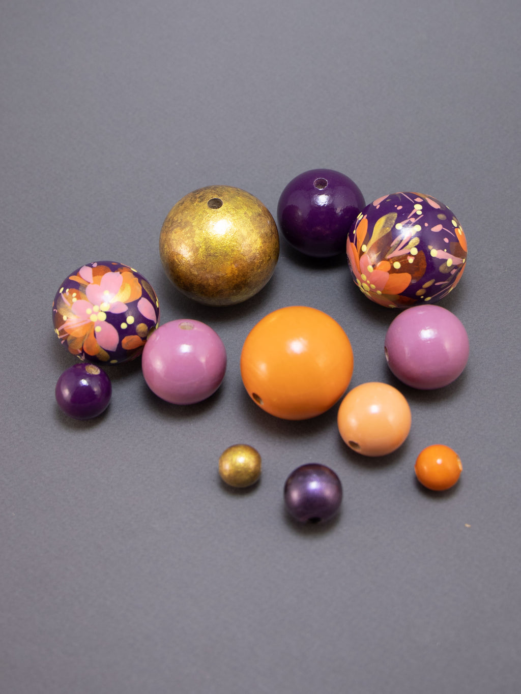 Orange and Violet Flowers Wooden Beads Set