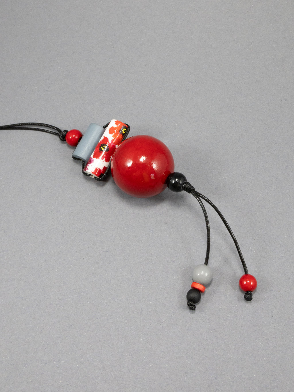 Poppyseed Garden Beaded Pendant 2