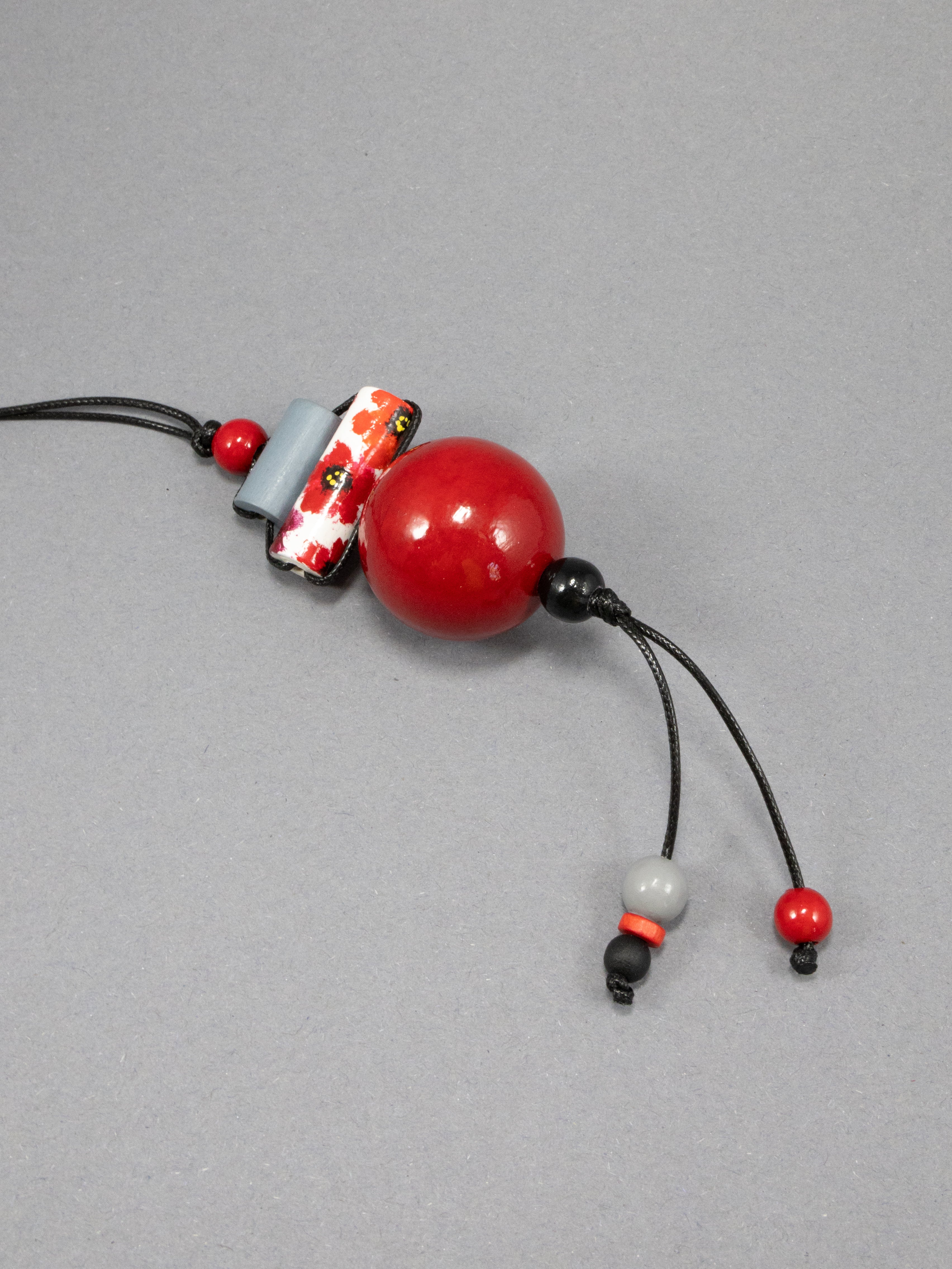 Poppyseed Garden Beaded Pendant 2