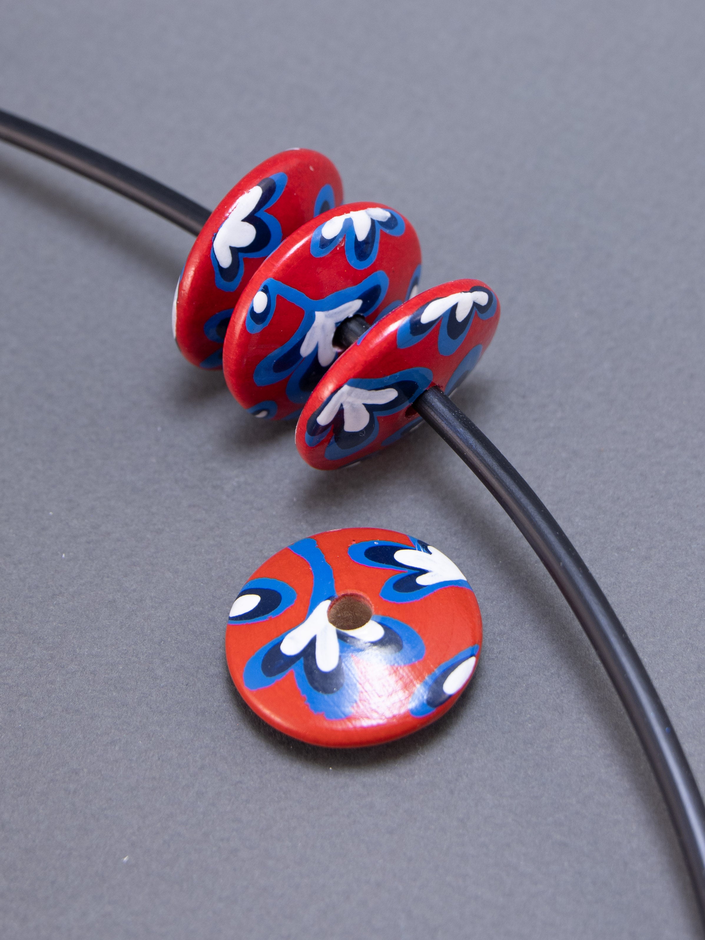 Red Ethnical Flower Wooden Bead in Flat Shape