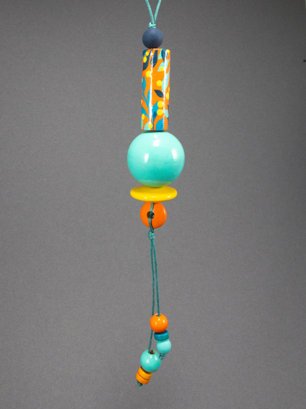 Ciondolo con perline turchesi della giungla