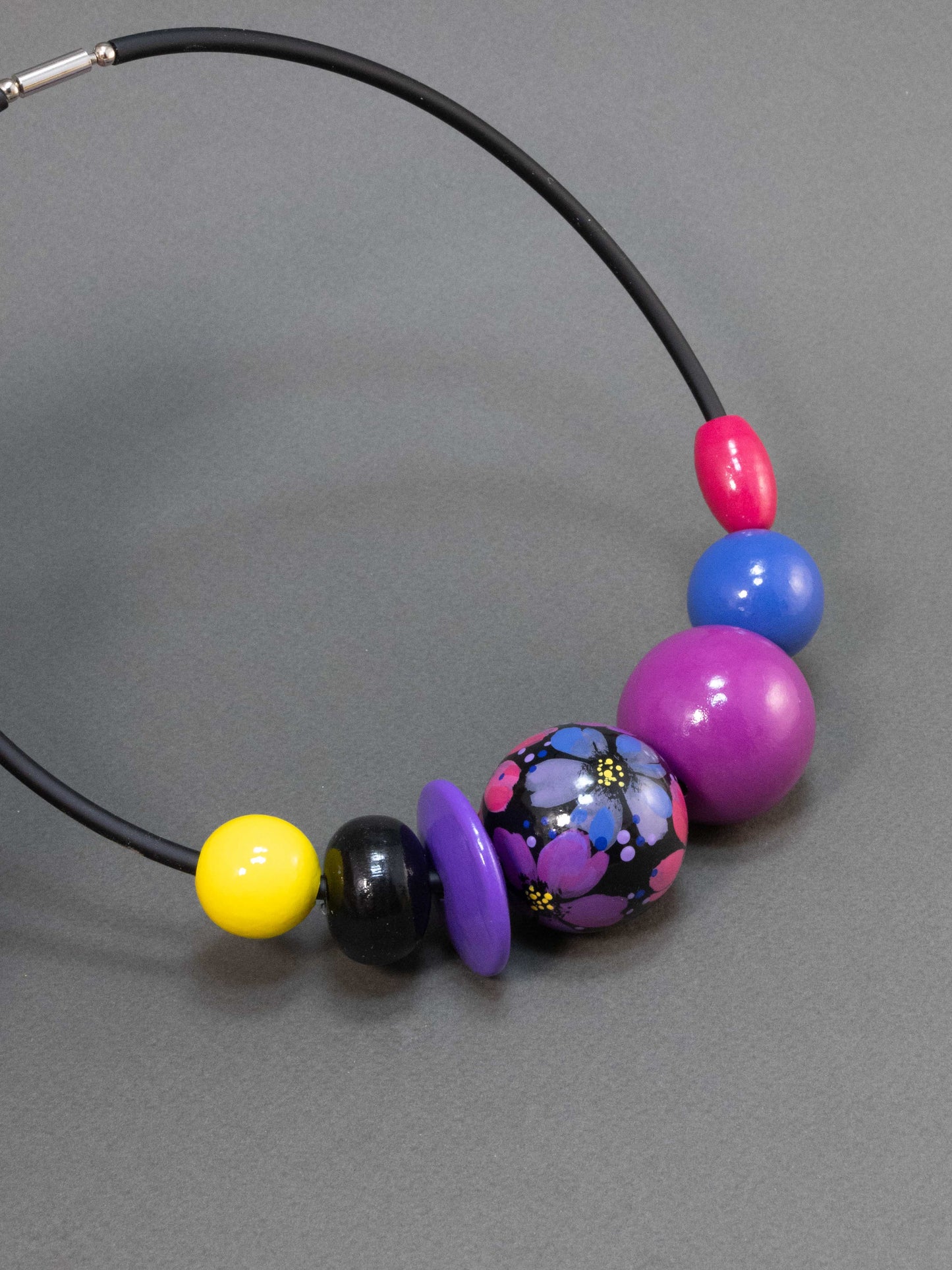 Violet Garden Wooden Beads Set