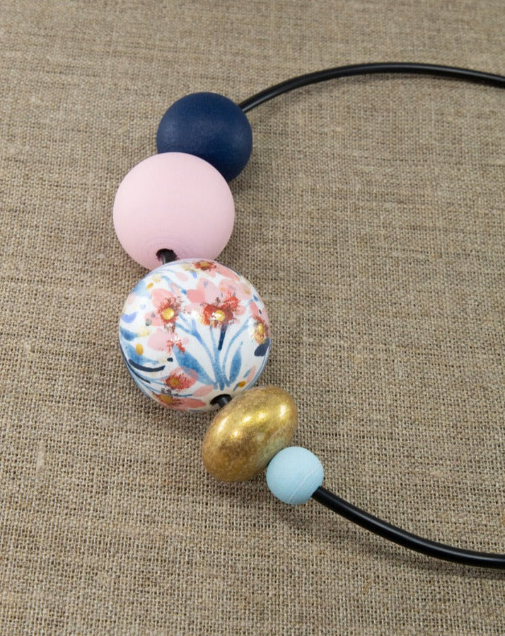 Pink Flower Wooden Beads Necklace