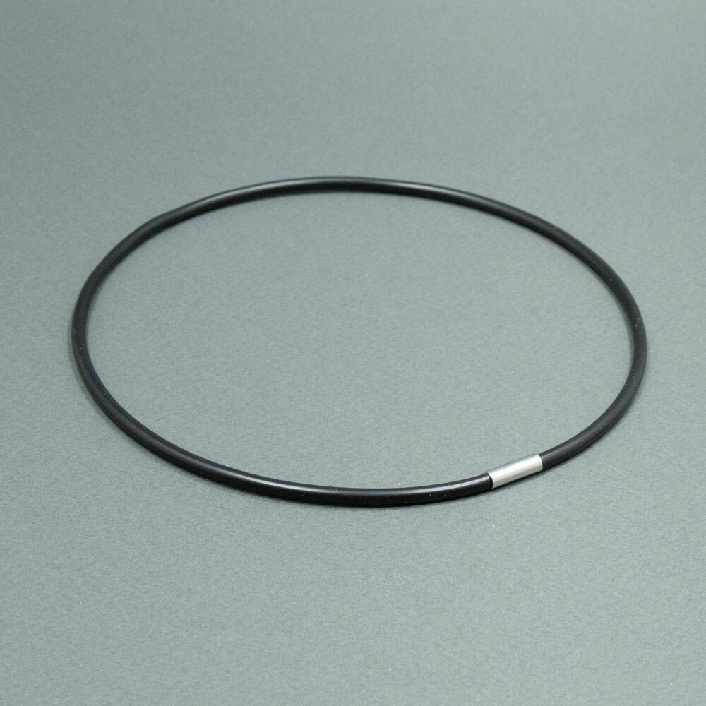 Black Caoutchouc Collar