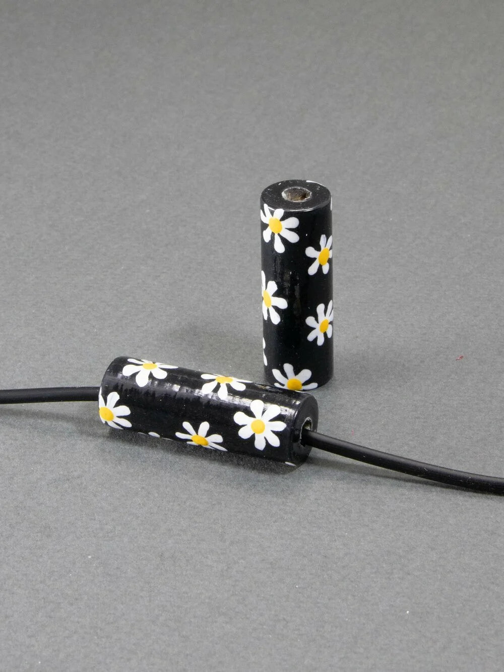 Black Daisy Wooden Bead in Cylinder Shape
