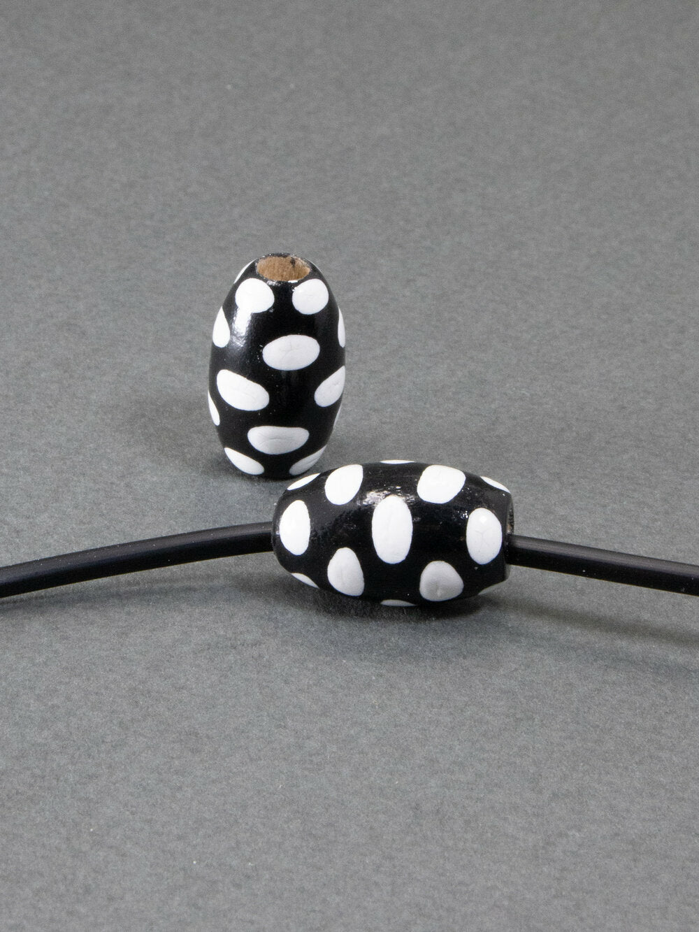 Black Wooden Set in Bean Shape 1