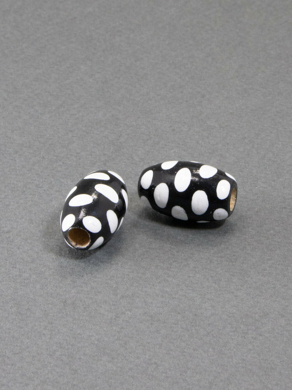 Black Wooden Set in Bean Shape 1