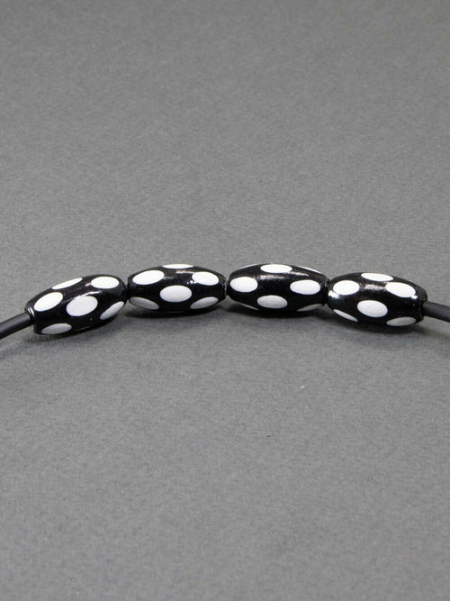 Black Wooden Set in Bean Shape 3