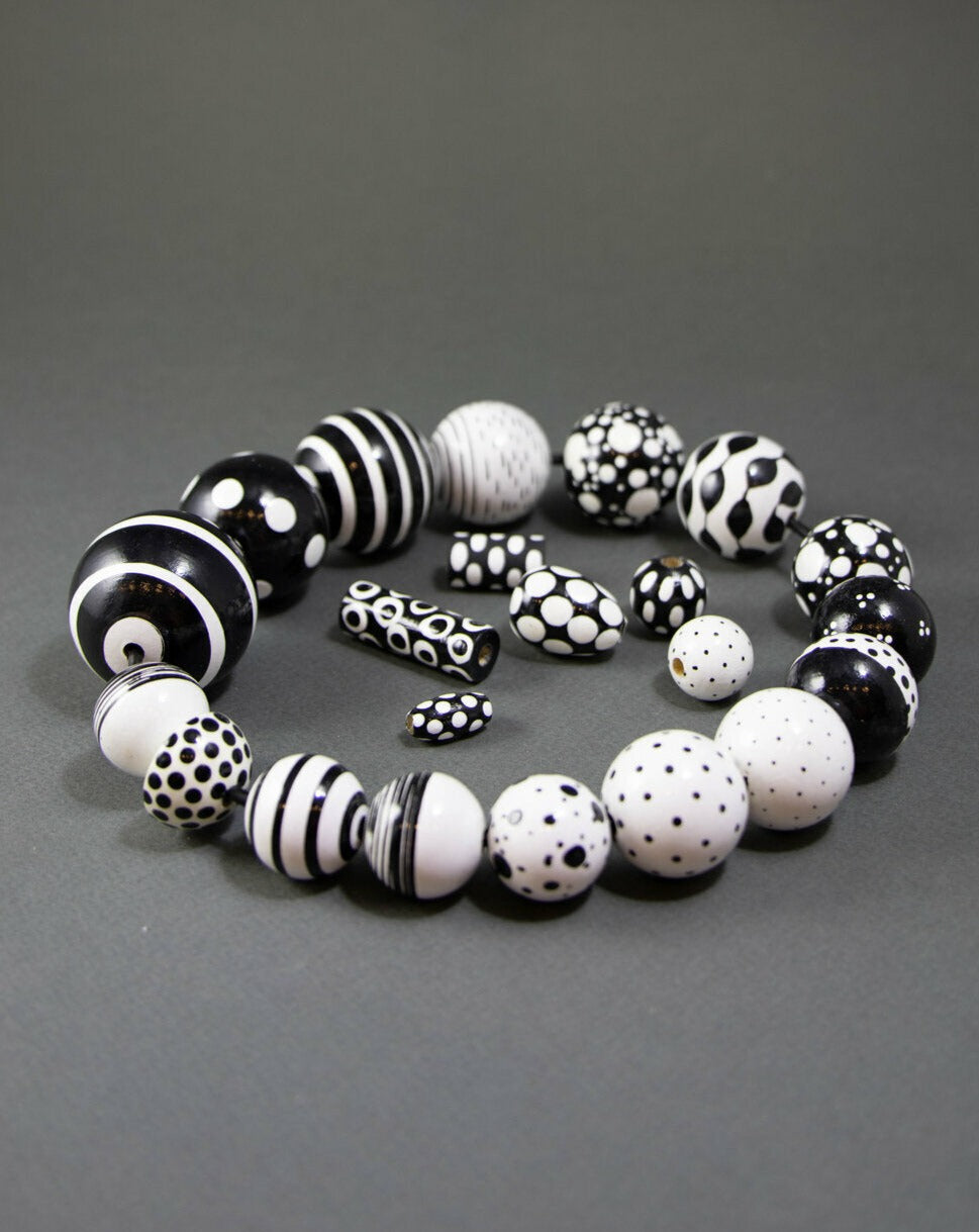 Black and White Wooden Beads Big Set