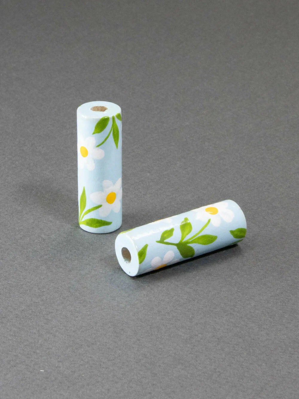 Blue Daisy Wooden Bead in Cylinder Shape