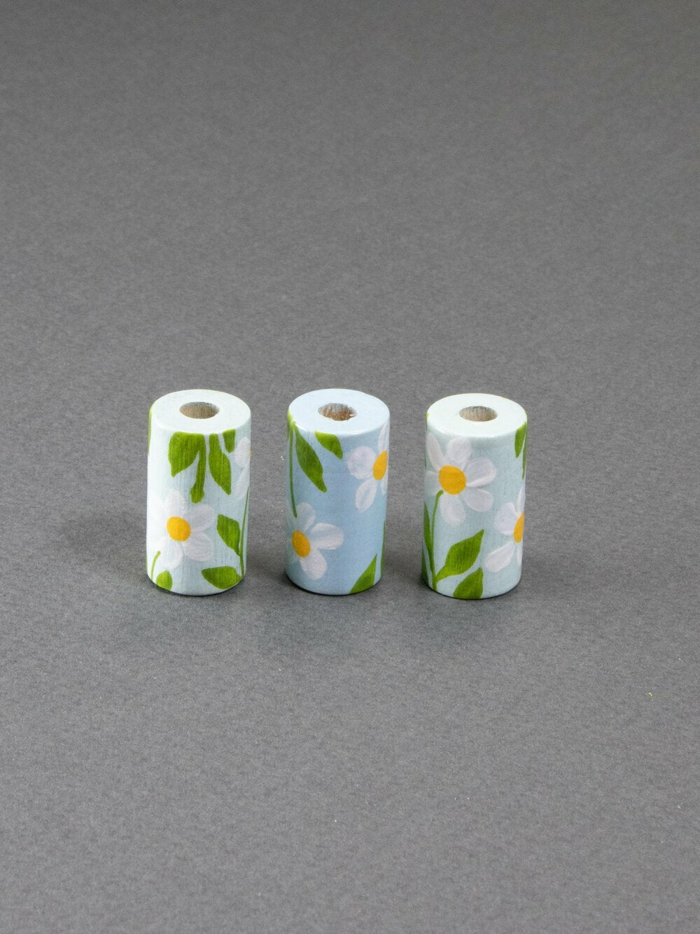 Blue Daisy Wooden Bead in Cylinder Shape