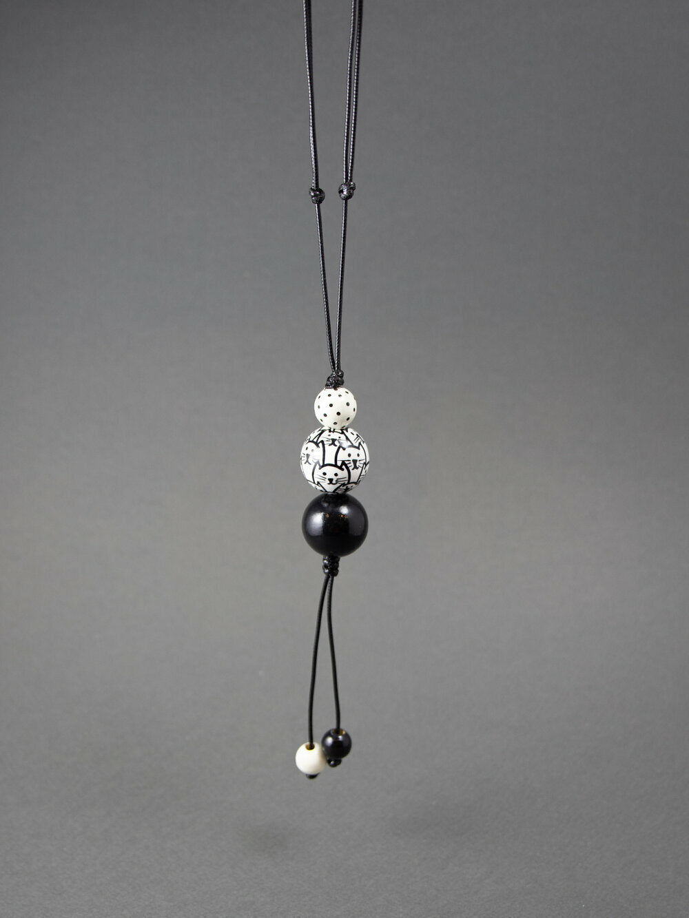 Cats Beaded Pendant 4