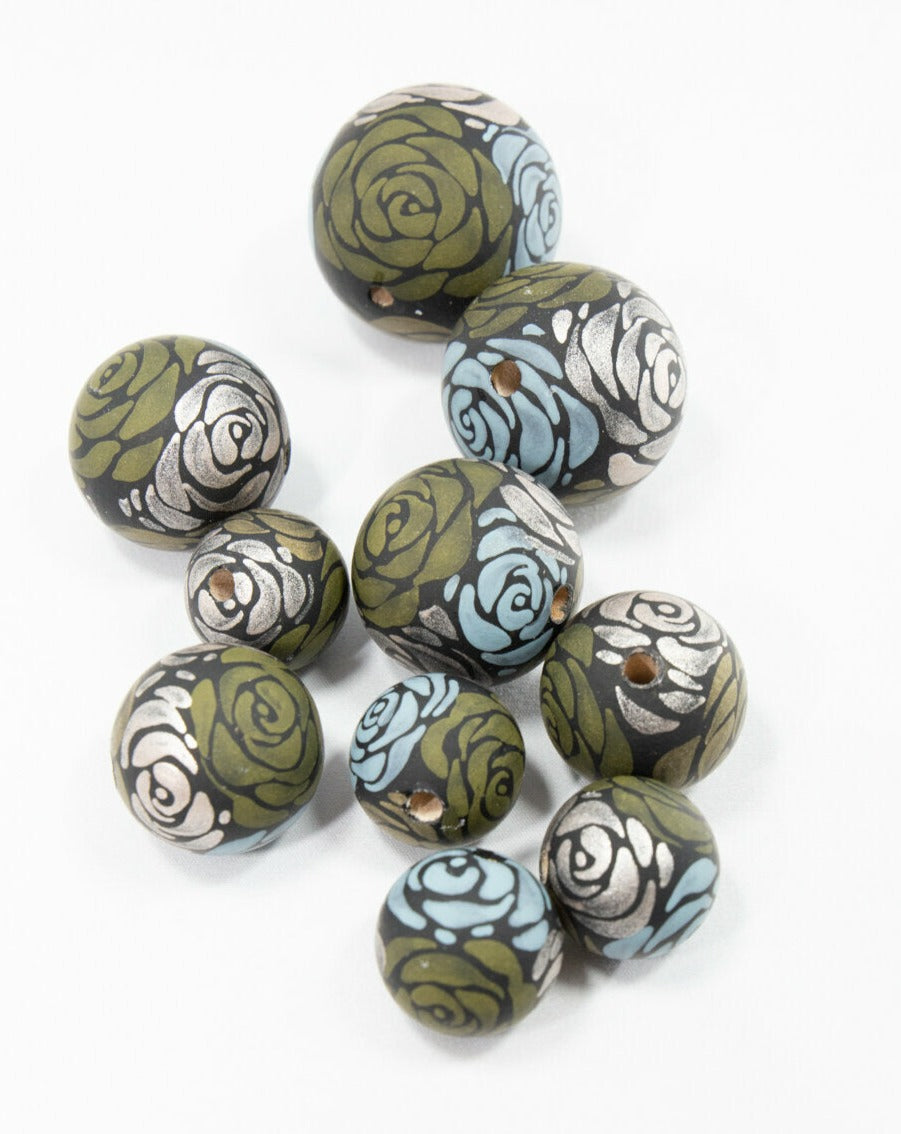 Dark Roses Garden Wooden Bead