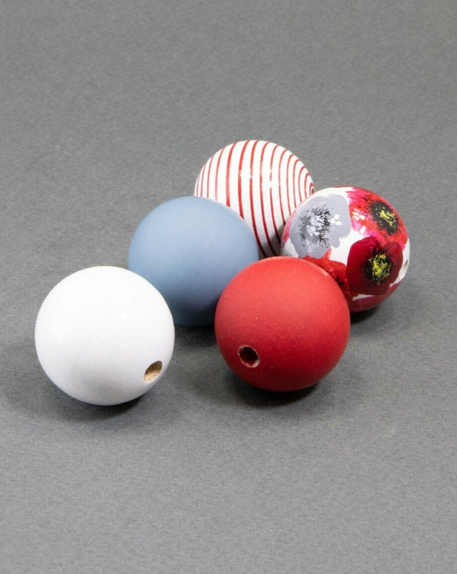 Grey Poppyseeds Wooden Beads Set