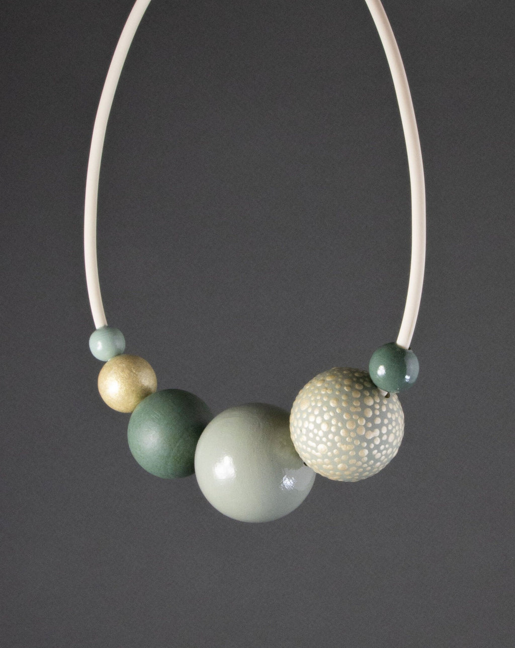 Mint Star Wooden Beads Necklace