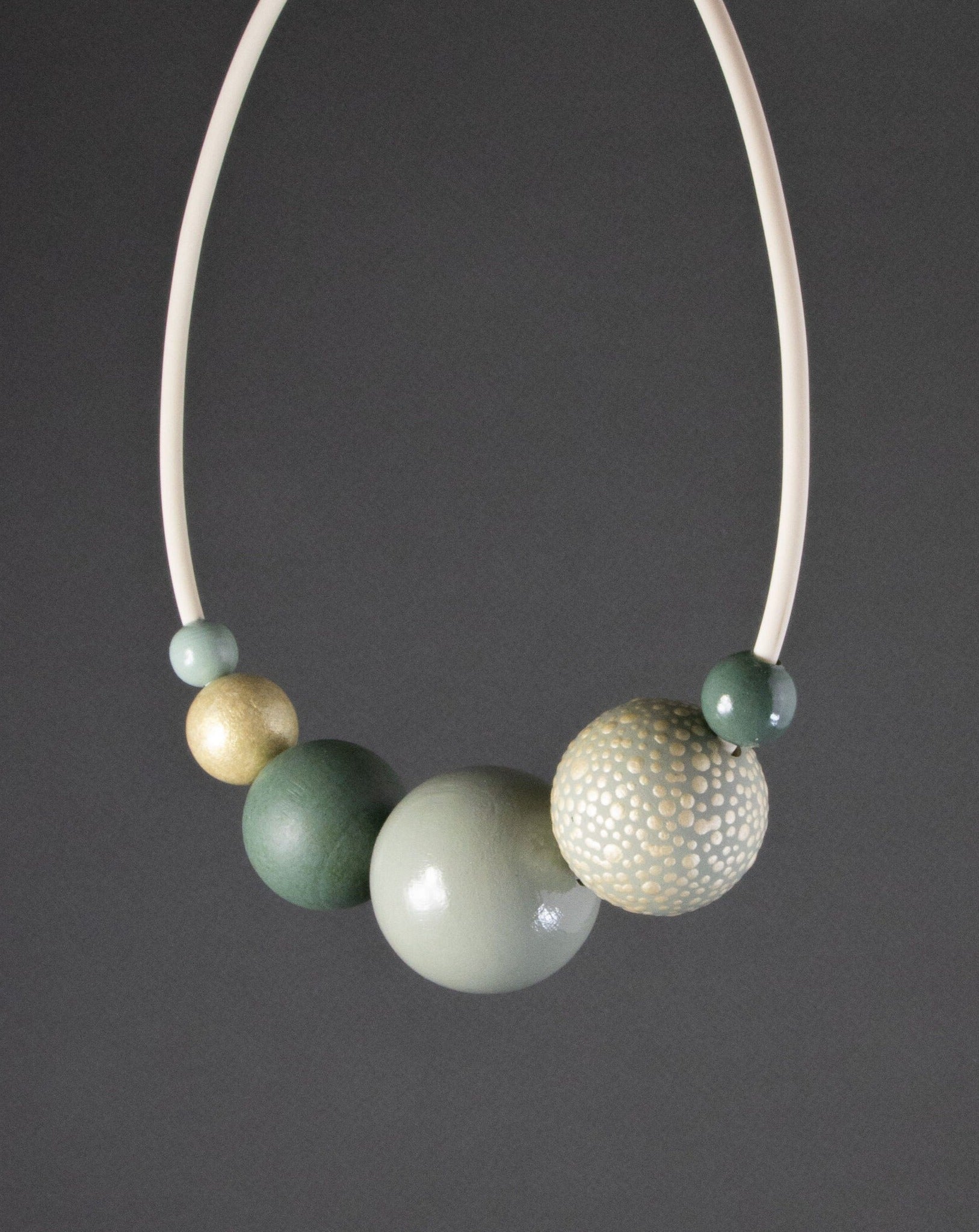 Mint Star Wooden Beads Necklace