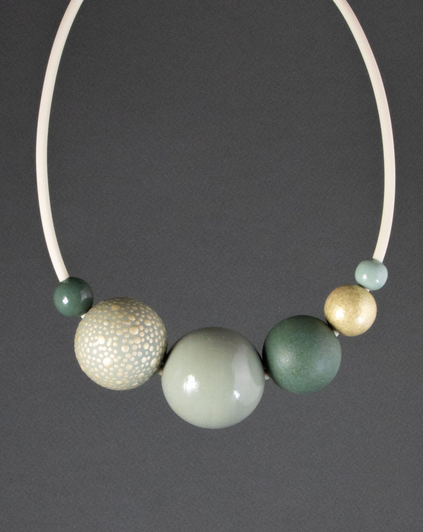Mint Star Wooden Beads Necklace