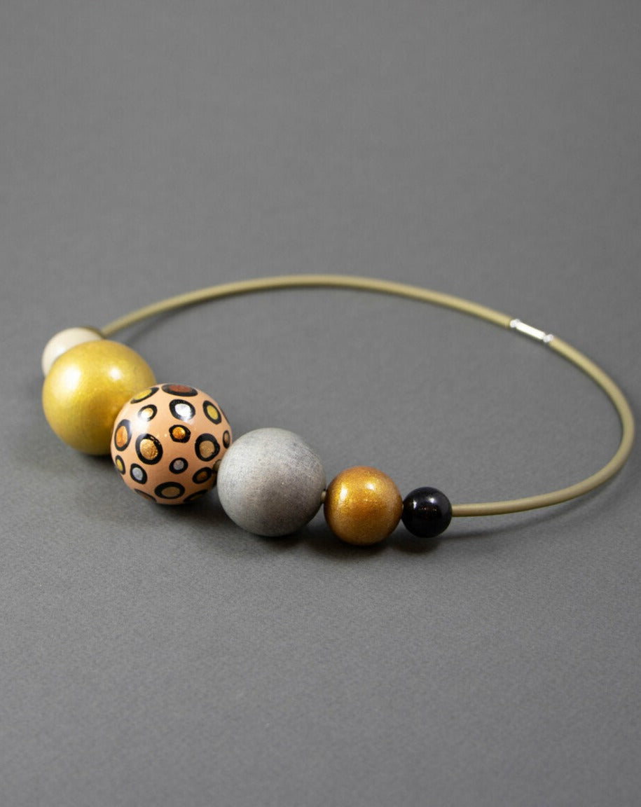 Collana di perle di Nefertiti