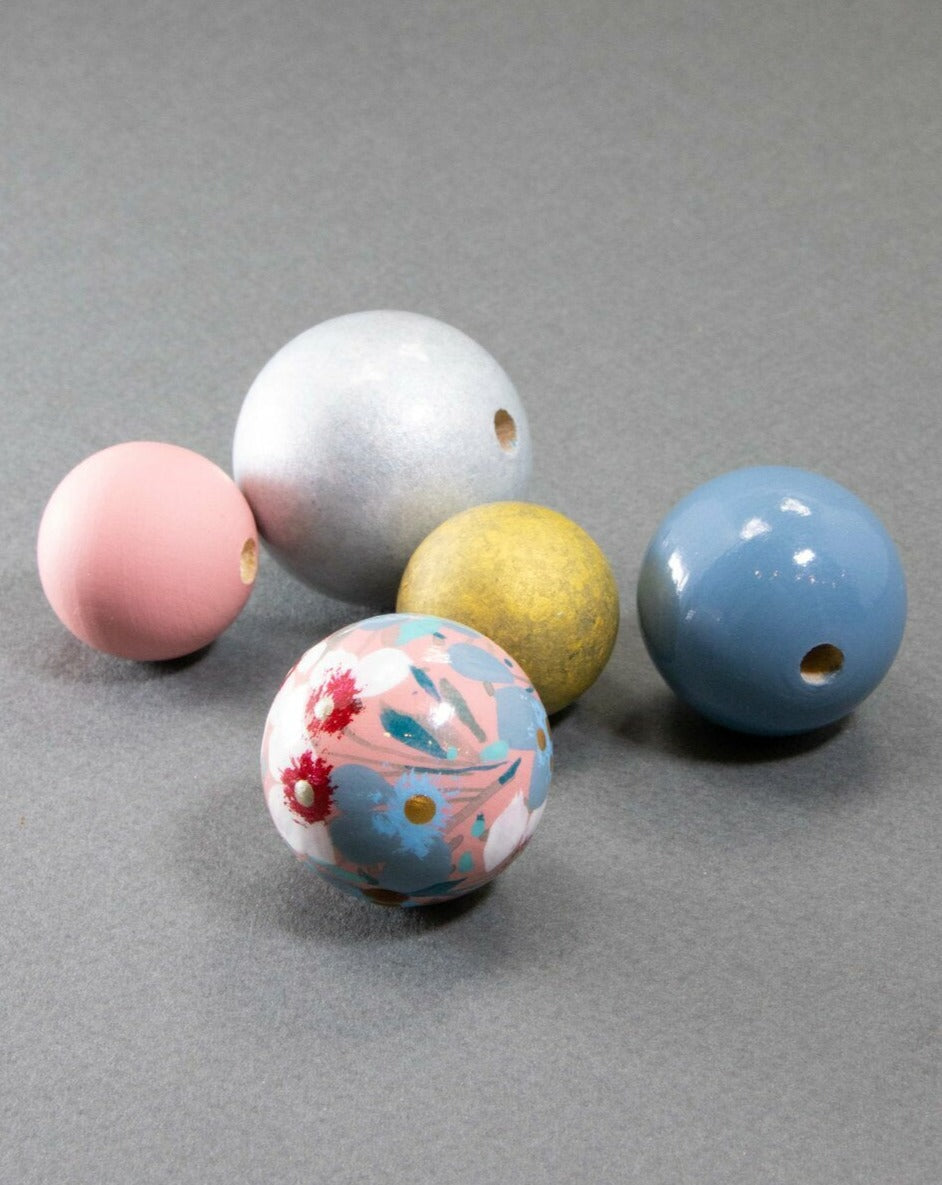 Romantic Wooden Beads Set