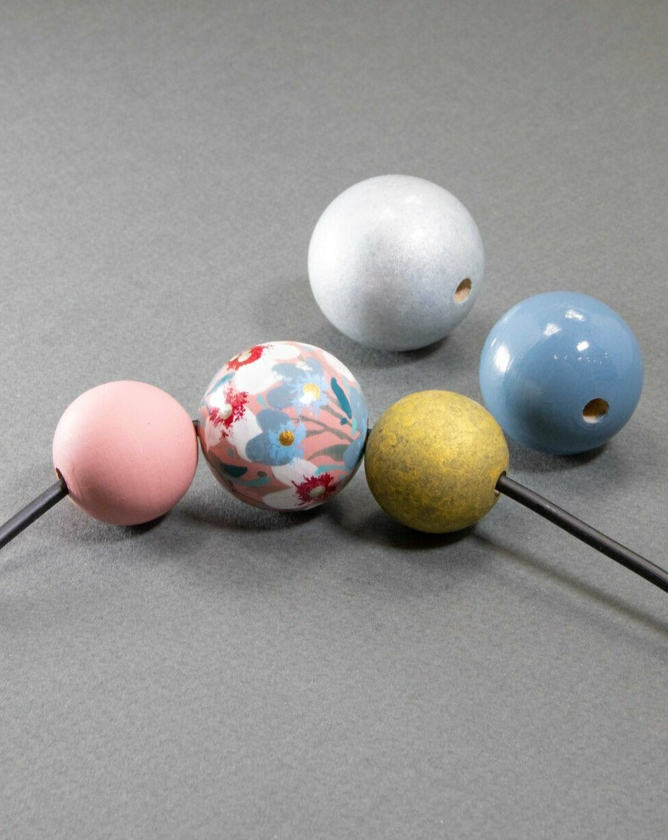 Romantic Wooden Beads Set