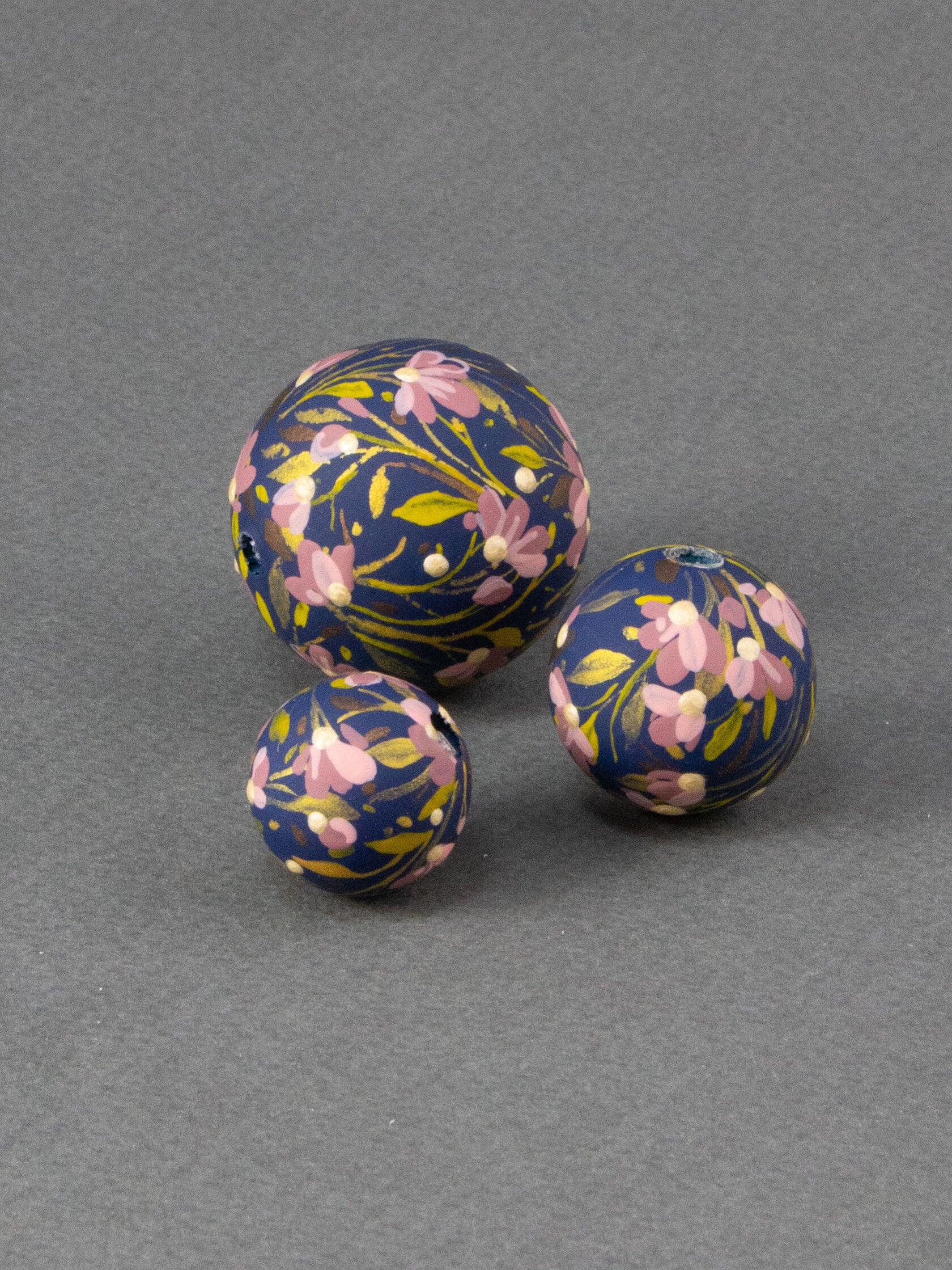 Village Flowers Wooden Bead 3