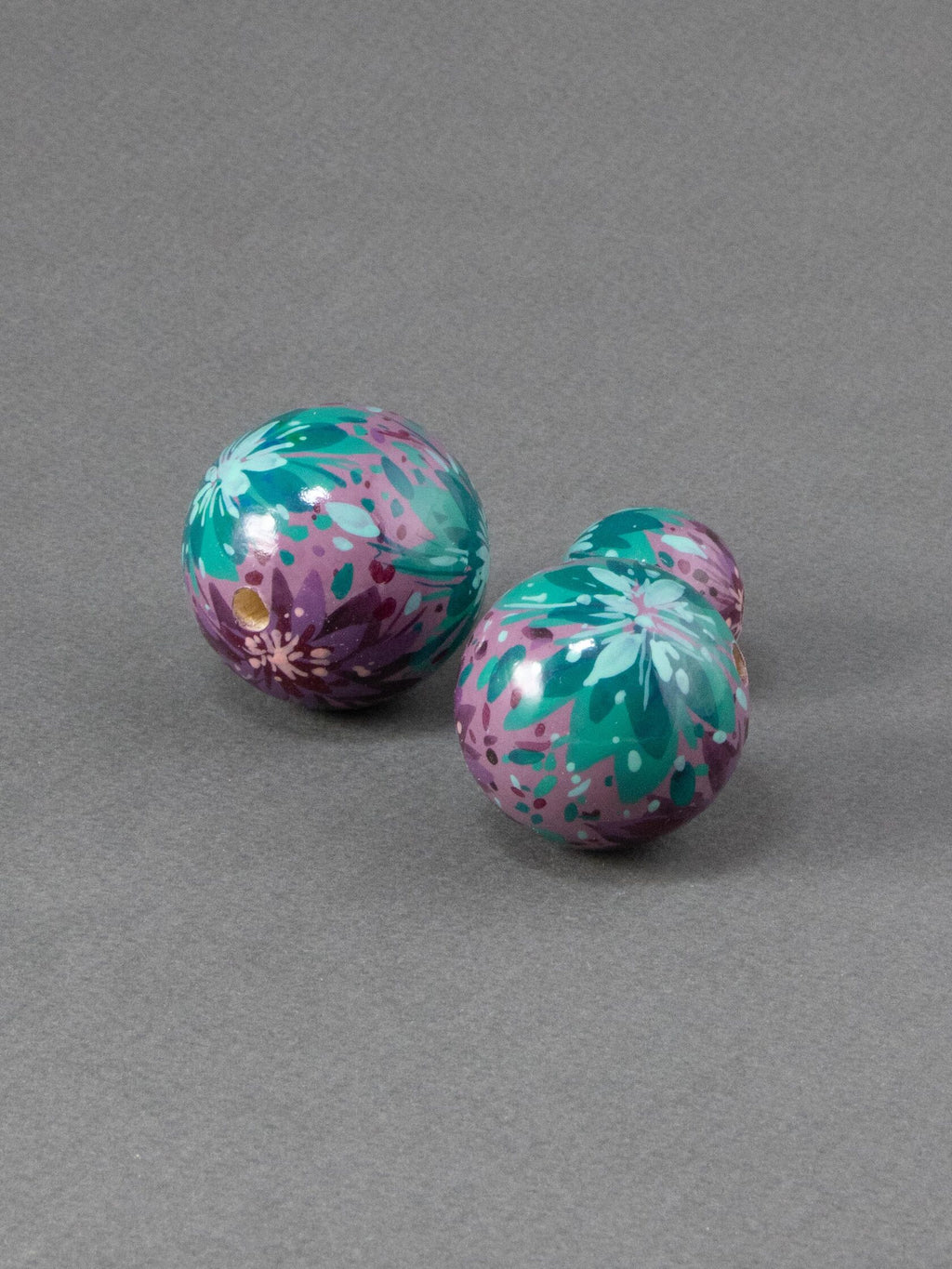 Violet Flowers Wooden Bead 2